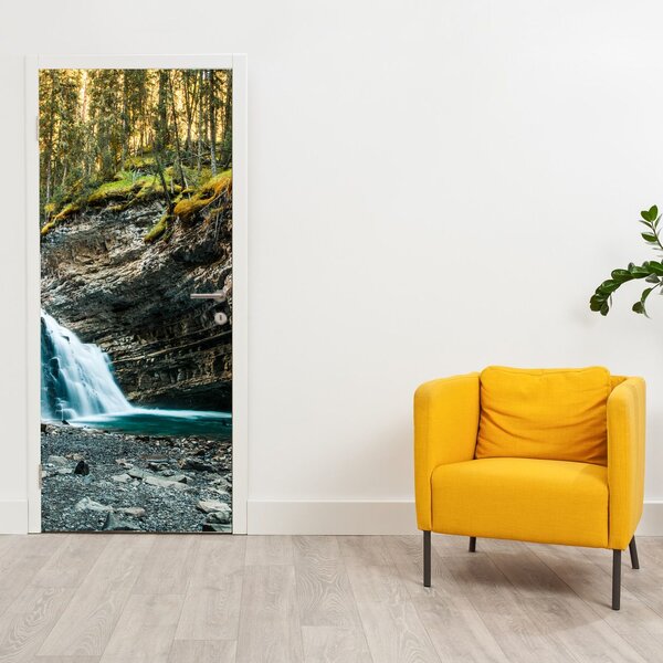 Foto tapeta za vrata - Šumski vodopad (95x205cm)