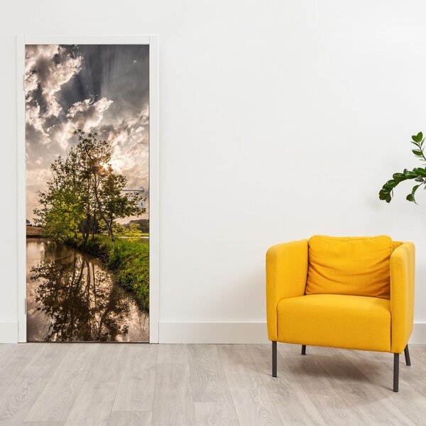 Foto tapeta za vrata - Priroda sa zrakama (95x205cm)