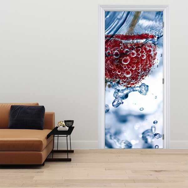 Foto tapeta za vrata- Detalj maline u vodi (95x205cm)