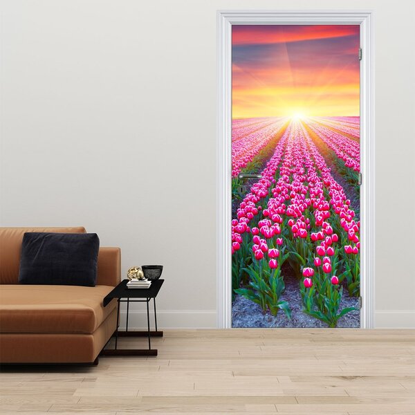 Foto tapeta za vrata - Polje tulipana sa suncem (95x205cm)