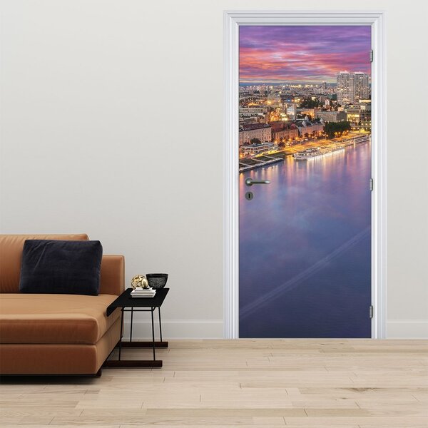 Foto tapeta za vrata - Noćni grad Bratislava s rijekom (95x205cm)