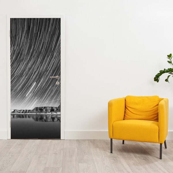 Foto tapeta za vrata - Crno-bijelo zvjezdano nebo (95x205cm)