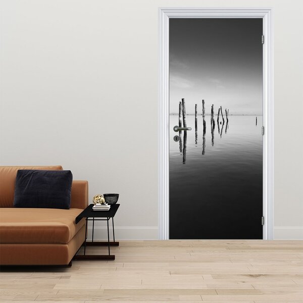 Foto tapeta za vrata - Crno-bijela vodena površina (95x205cm)