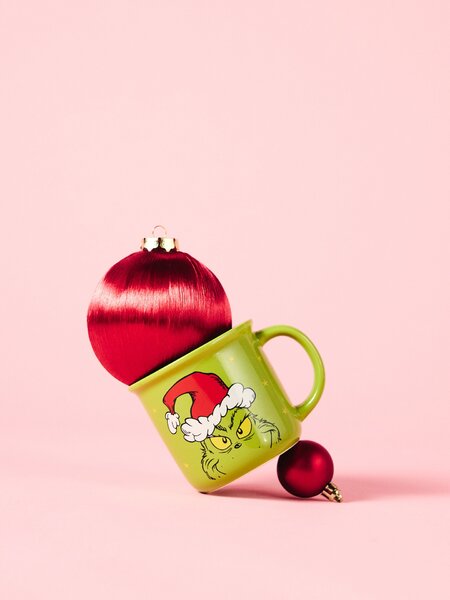Sinsay - Keramička šalica Grinch