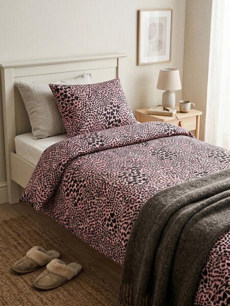 Sinsay - Set posteljine s motivom srca u leopard uzorku