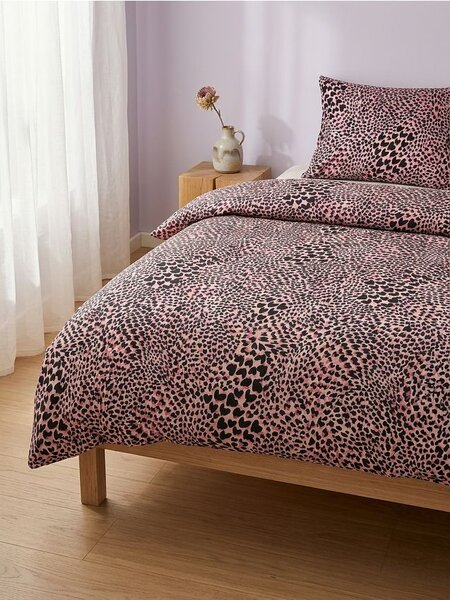 Sinsay - Set posteljine s motivom srca u leopard uzorku