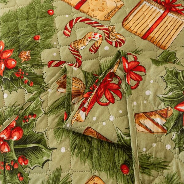Prekrivač za krevet CHRISTMAS PRESENTS, zeleni Dimenzije: 220 x 240 cm