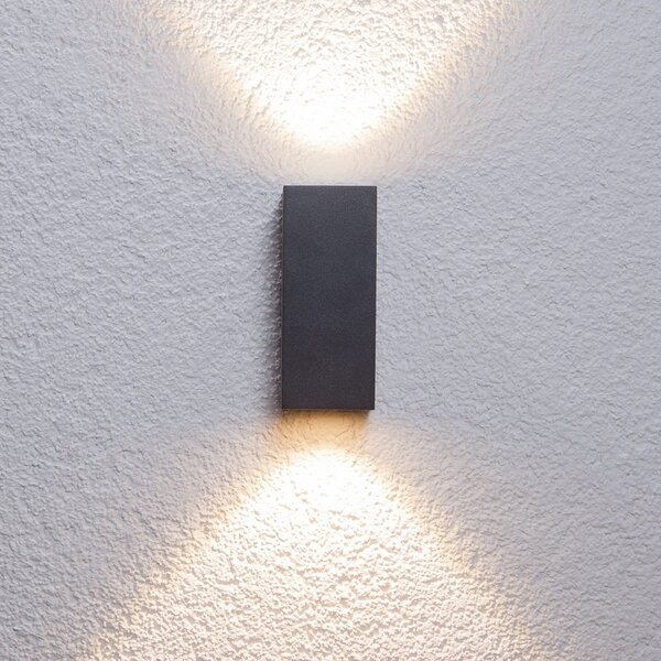 Lucande LED vanjska zidna svjetiljka Tavi, visina 15 cm, crna, Crno, Metal