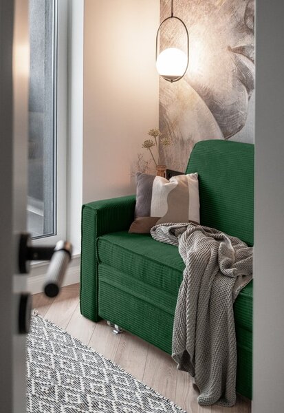 Tamno zelena sofa na razvlačenje 168 cm Lucky Lucy - Miuform