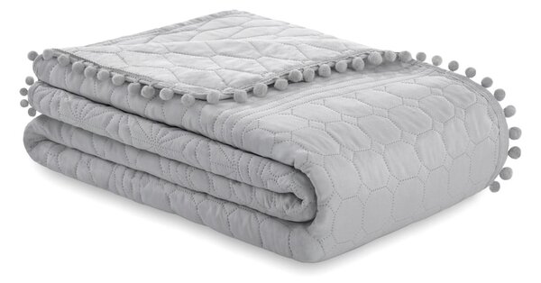 Svijetlo sivi prekrivač 170x210 cm Meadore – Restilo