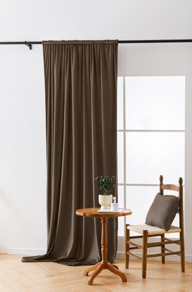 Smeđa zamračujuća zavjesa VELVET 140x270 cm Sistem za vješanje: Traka za nabiranje
