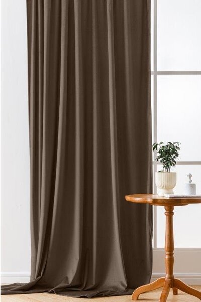 Smeđa zamračujuća zavjesa VELVET 140x270 cm Sistem za vješanje: Traka za nabiranje