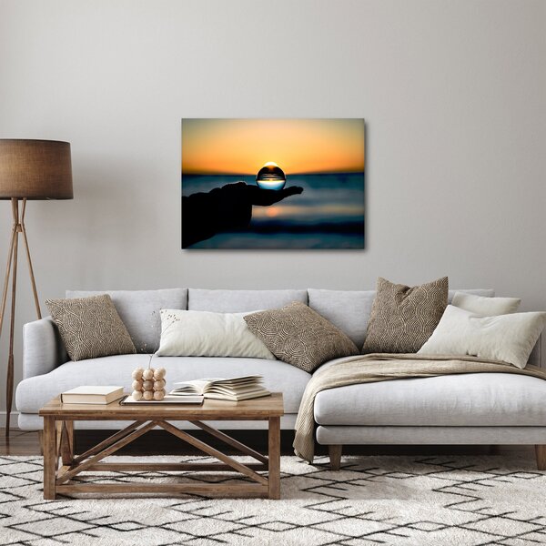 Slika staklene kugle u dlanu (70x50 cm)