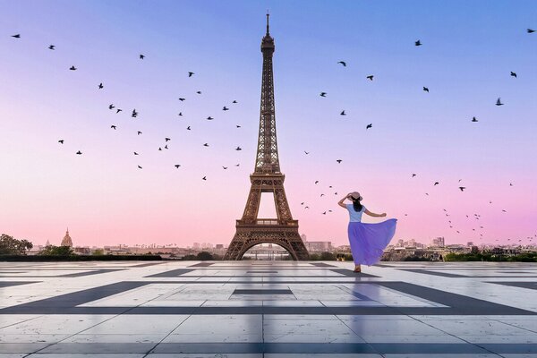 Umjetnička fotografija Good Morning Eiffel, Kenneth Zeng, (40 x 26.7 cm)