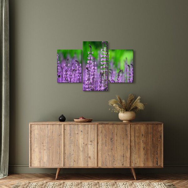 Slika ljubičastog livadskog bilja (90x60 cm)
