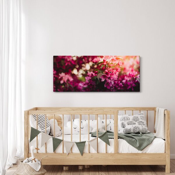 Slika cvijetova procvalog grma (120x50 cm)