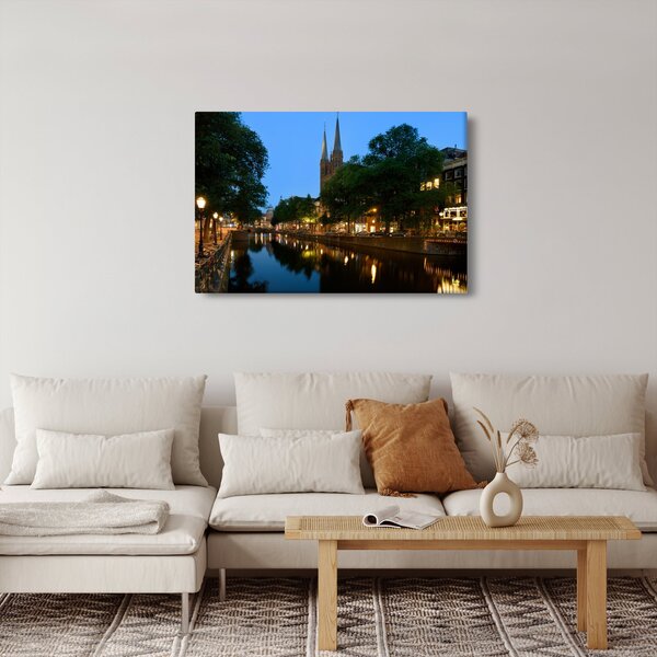 Noćna slika povijesnog grada (90x60 cm)