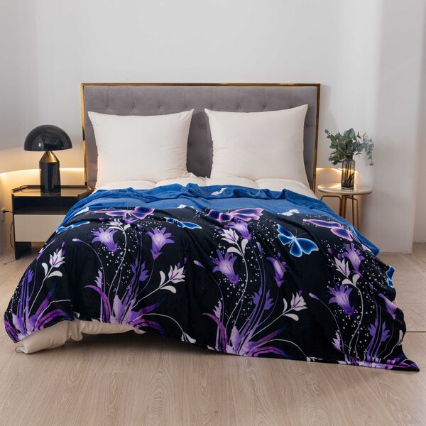 Mikro plišana deka VIOLET BUTTERFLY tamno plava Dimenzije: 160 x 200 cm
