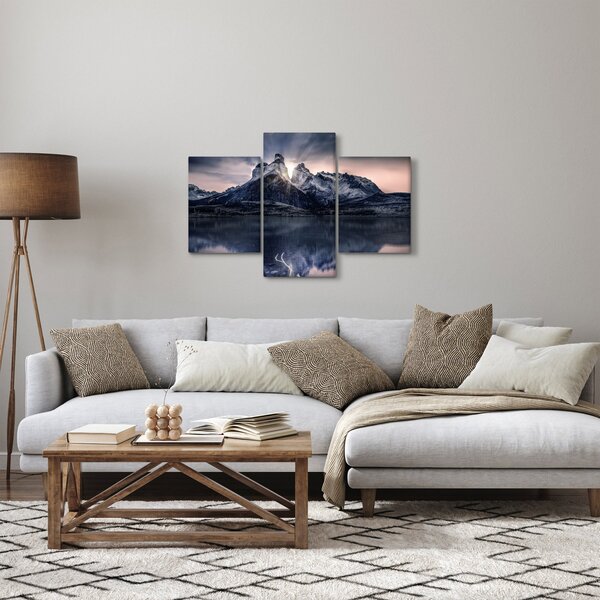 Slika jezera s planinom (90x60 cm)
