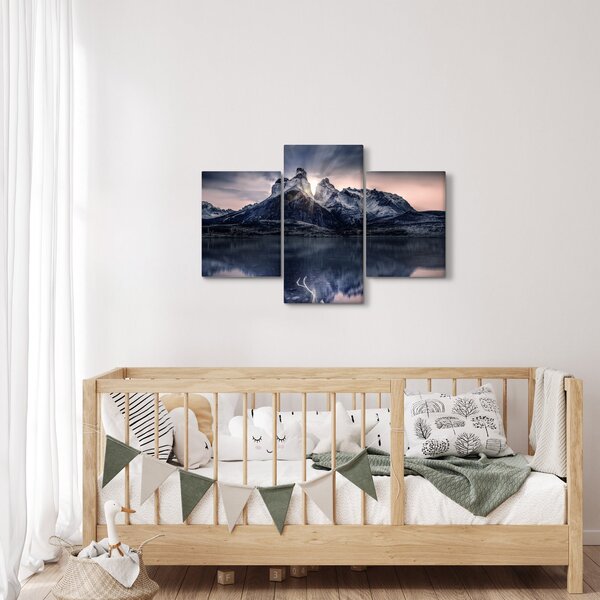 Slika jezera s planinom (90x60 cm)