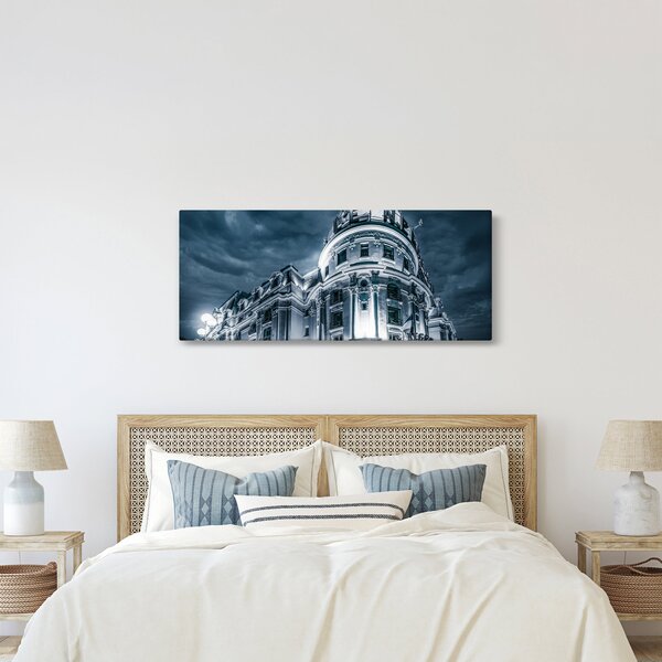 Slika arhitekture u tami (120x50 cm)