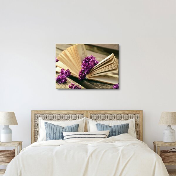 Slika knjige i ljubičastog cvijeća (70x50 cm)