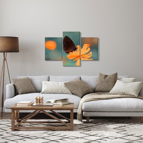 Slika - leptir na narančastom cvijetu (90x60 cm)