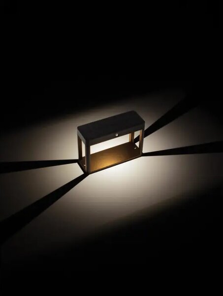 BERNI STAJAĆA LAMPA LED 3000K 88lm IP65 CRNA NL9030565