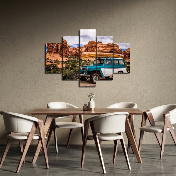 Slika terenskog automobila u planinama (150x105 cm)