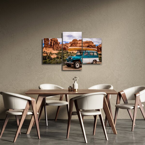 Slika terenskog automobila u planinama (90x60 cm)