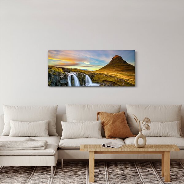 Slika planina i slapova na Islandu (120x50 cm)