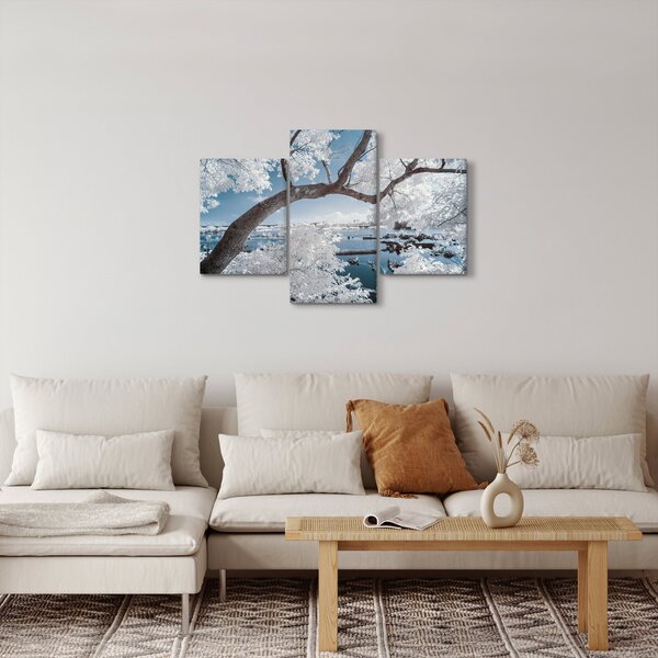 Slika snježnog stabla uz vodu (90x60 cm)