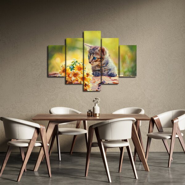 Slika mačića koji gleda cvijet (150x105 cm)