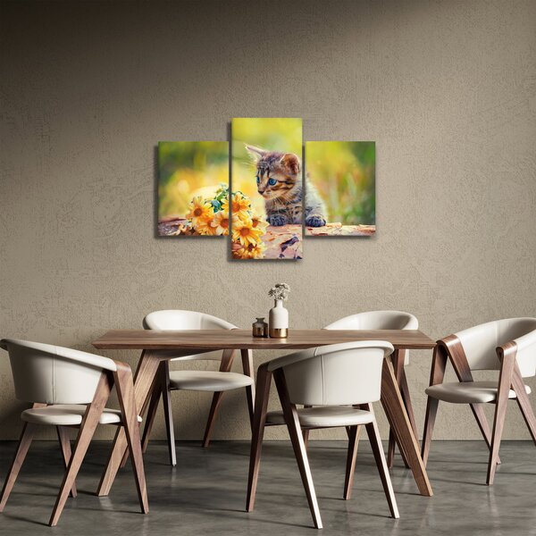 Slika mačića koji gleda cvijet (90x60 cm)