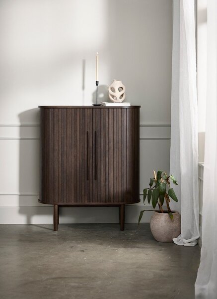 Ormarić u dekoru hrasta s kliznim vratima u tamnoj prirodnoj boji 100x118x40 cm Meta – Unique Furniture