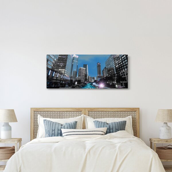 Slika noćnog grada (120x50 cm)