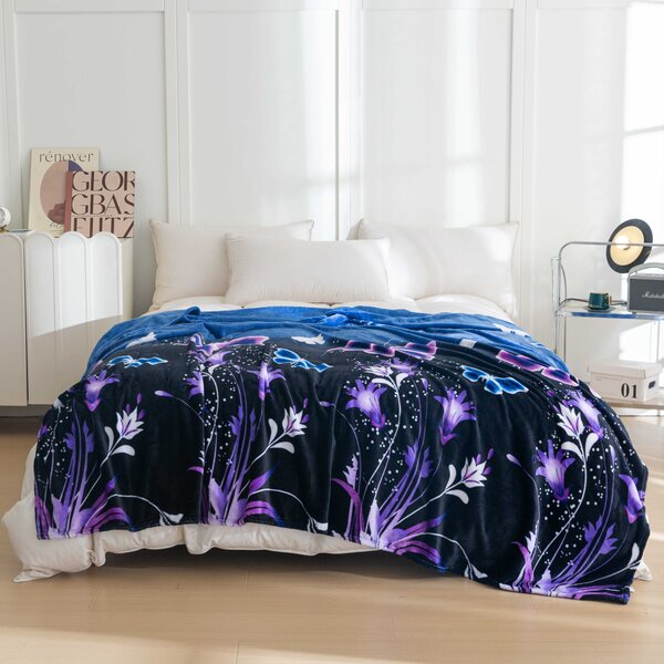 Mikro plišana deka VIOLET BUTTERFLY tamno plava Dimenzije: 160 x 200 cm