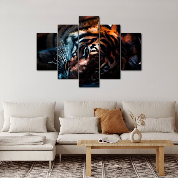 Slika ležećeg tigra (150x105 cm)