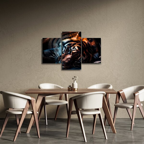 Slika ležećeg tigra (90x60 cm)