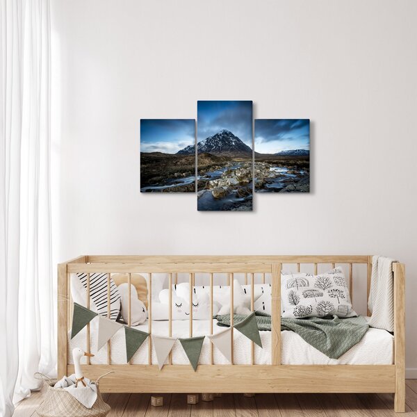 Slika planine i rijeke (90x60 cm)