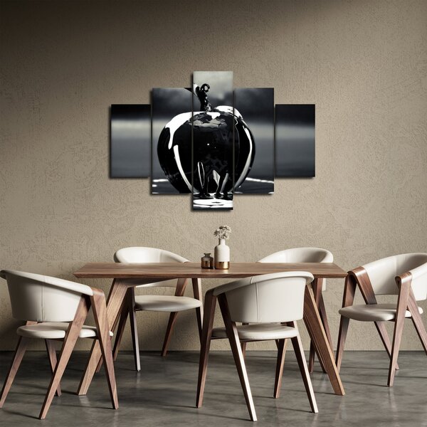Slika crne jabuke (150x105 cm)