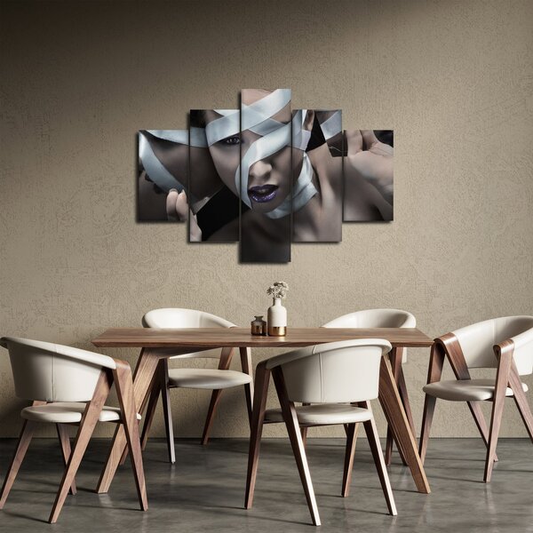 Slika žene s vrpcom (150x105 cm)