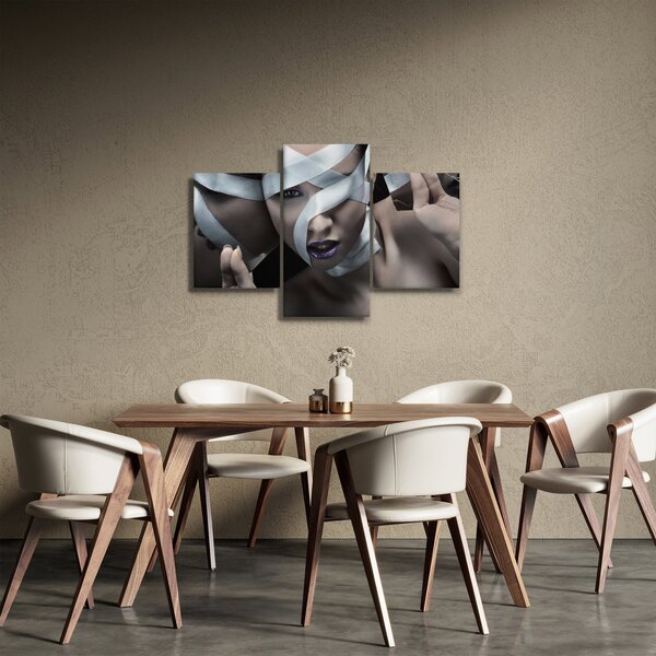 Slika žene s vrpcom (90x60 cm)