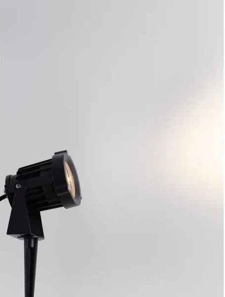 QUICK PODNI REFLEKTOR LED 13 Watt 220-240 Volt 1160lm 2700K IP65 NL9844059