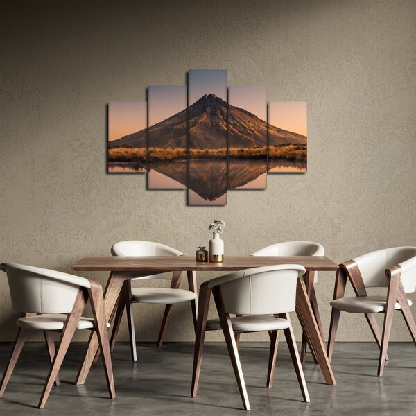Slika odsjaj planine Taranaki, Novi Zeland (150x105 cm)