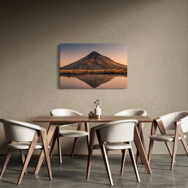 Slika odsjaj planine Taranaki, Novi Zeland (90x60 cm)