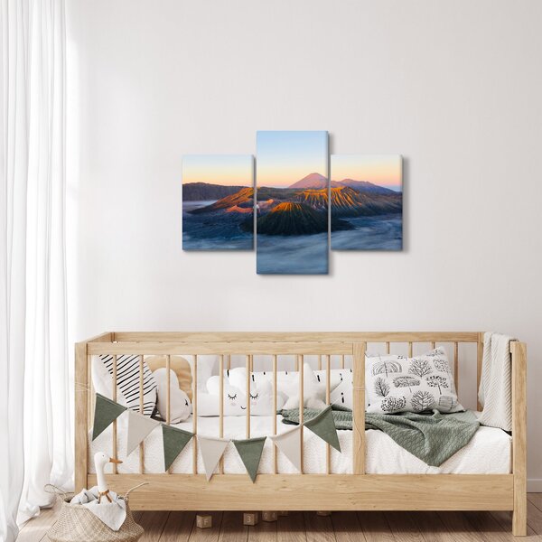 Slika planine Bromo u Indoneziji (90x60 cm)