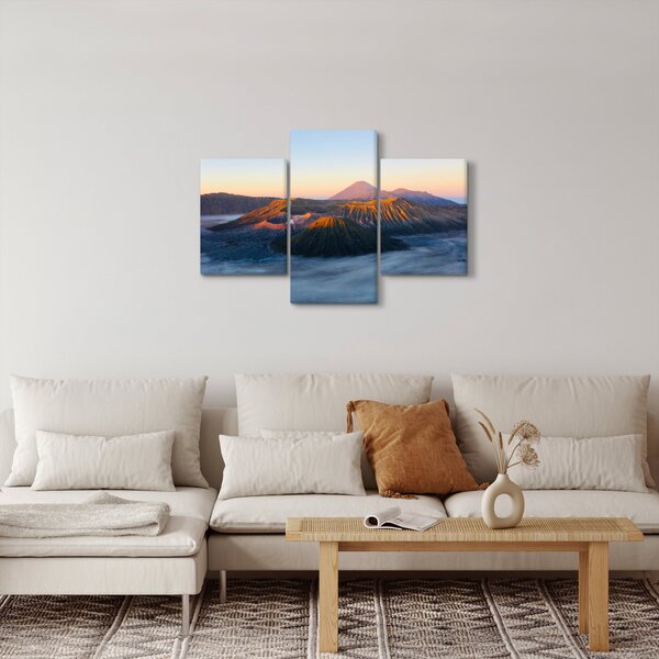Slika planine Bromo u Indoneziji (90x60 cm)