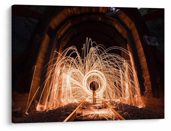 Slika - Svjetlosni show na tračnicama (70x50 cm)