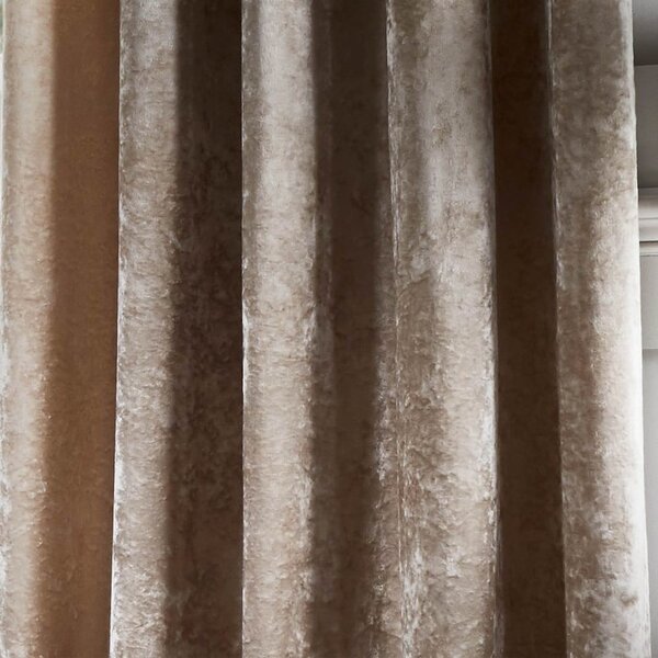 Bež zavjese u setu 2 kom 168x229 cm Crushed Velvet – Catherine Lansfield